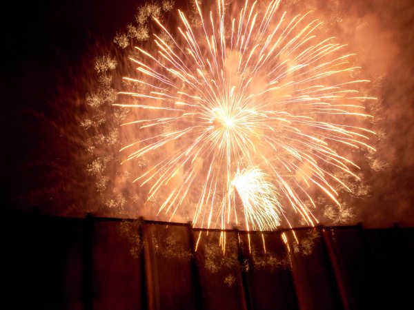 [ Fireworks2 ]