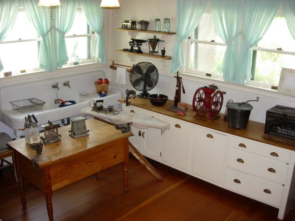 [ Patterson kitchen ]